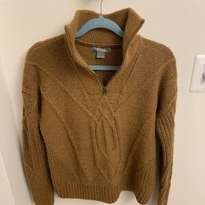 Natural Reflections Carmel, Cozy, Cable Knit Half Zip Sweater. Small.